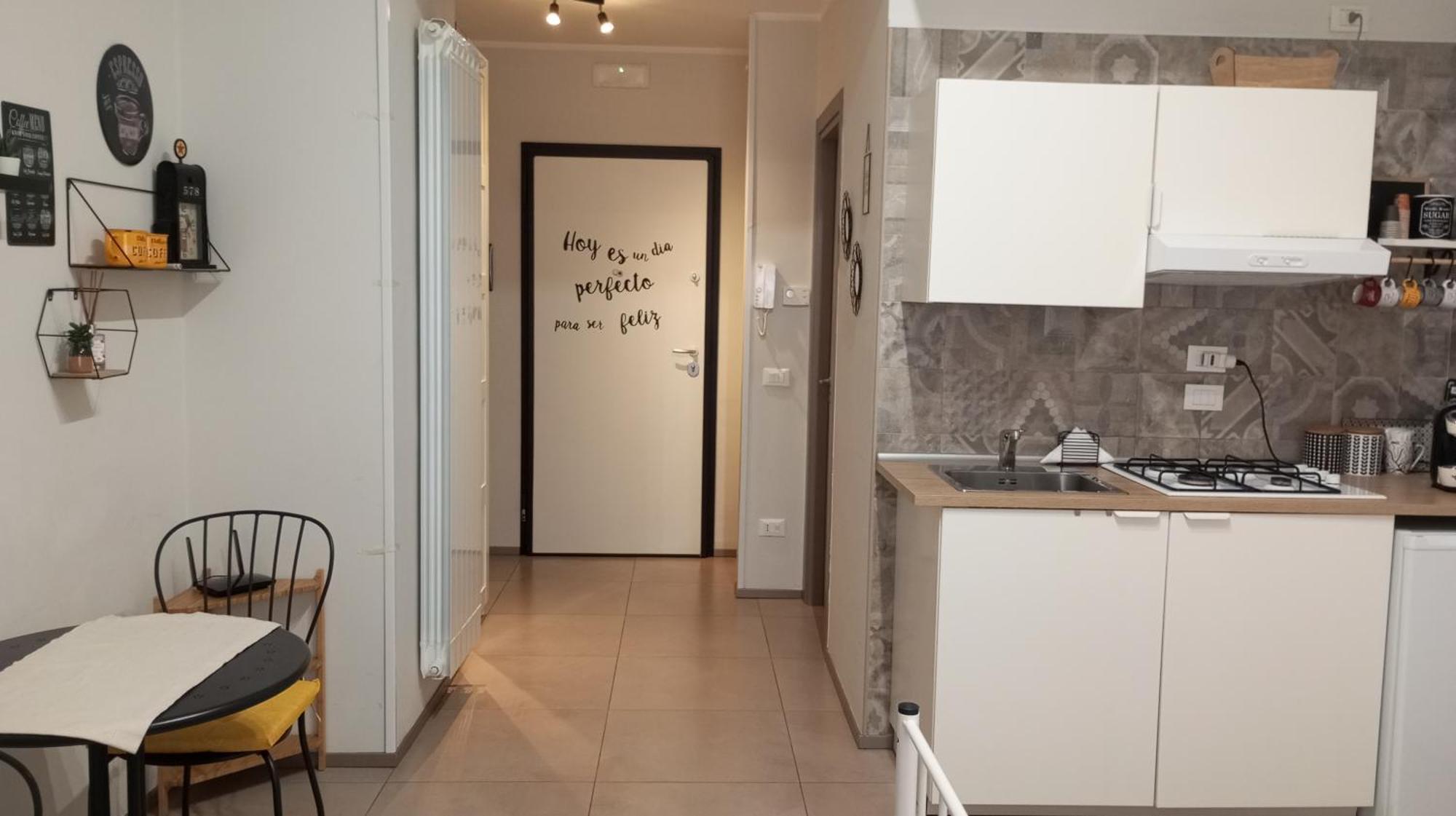 Holidaystudio Appartamento In Centro Salerno Esterno foto